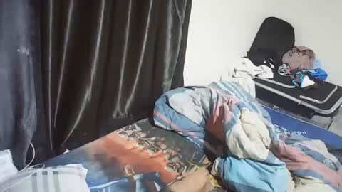 Snapshot of sexy_june20 chatting on 04.10.26 sexy_june20 online show from 04.10.26