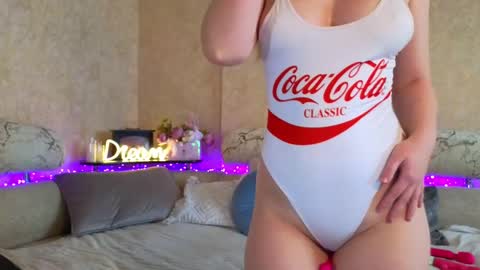 Leslie online show from 02.15.25