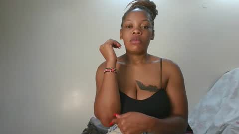 sexy_lyna online show from 02.05.26