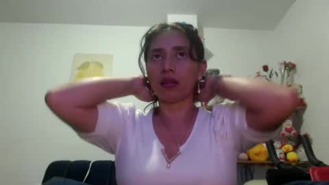 Snapshot of sexy_mary_69 chatting on 09.21.25 Mary online show from 09.21.25