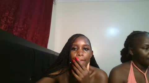 Snapshot of sexy_maya2 chatting on 06.26.26 sexy_maya2 online show from 06.26.26