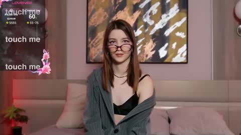 Snapshot of sexy_me_bb chatting on 11.28.25 Alison online show from 11.28.25