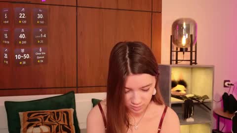 Snapshot of sexy_me_bb chatting on 04.24.26 Alison online show from 04.24.26