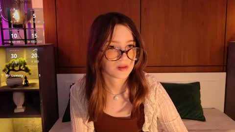 Snapshot of sexy_me_bb chatting on 05.27.26 Alison online show from 05.27.26
