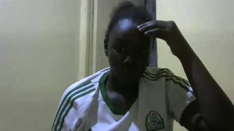 Snapshot of sexy_melanin11 chatting on 11.20.25 sexy_melanin11 online show from 11.20.25