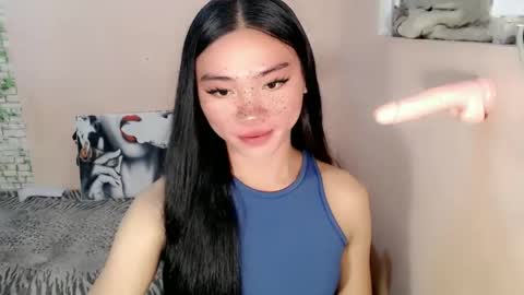 Snapshot of sexy_mikaxoxo chatting on 02.01.25 mika online show from 02.01.25