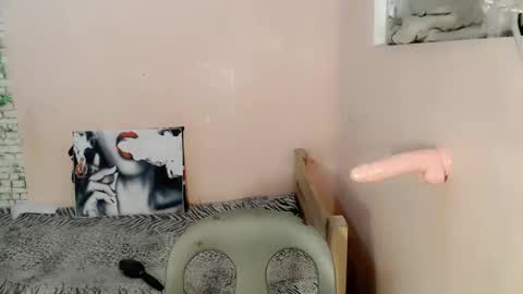 Snapshot of sexy_mikaxoxo chatting on 02.02.25 mika online show from 02.02.25