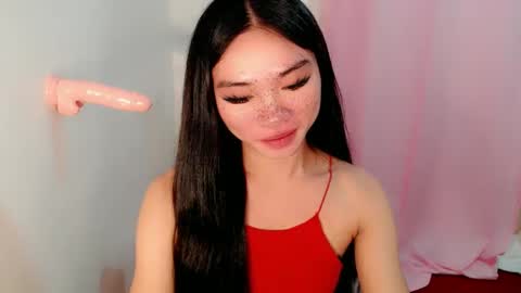 Snapshot of sexy_mikaxoxo chatting on 02.14.25 mika online show from 02.14.25