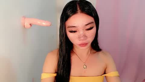 Snapshot of sexy_mikaxoxo chatting on 02.25.25 mika online show from 02.25.25