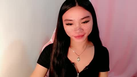 Snapshot of sexy_mikaxoxo chatting on 03.09.25 mika online show from 03.09.25