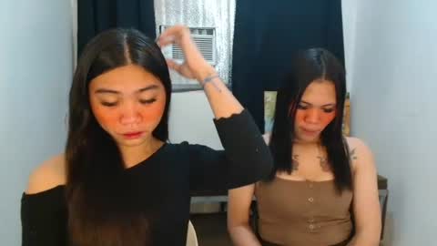 Snapshot of sexy_mikaxoxo chatting on 09.13.25 mika online show from 09.13.25