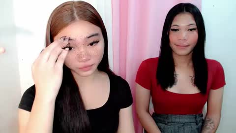 Snapshot of sexy_mikaxoxo chatting on 09.20.25 mika online show from 09.20.25