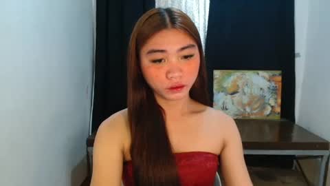 Snapshot of sexy_mikaxoxo chatting on 10.23.25 mika online show from 10.23.25