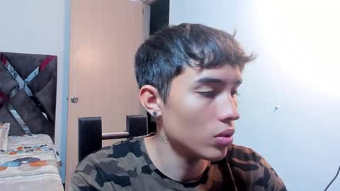 Snapshot of sexy_molly09 chatting on 11.02.25 sexy_molly09 online show from 11.02.25