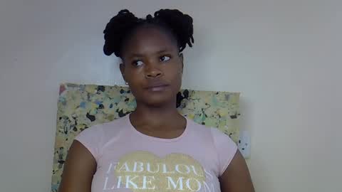 Molyne online show from 03.26.26