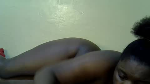 Snapshot of sexy_naila2 chatting on 03.30.26 sexy_naila2 online show from 03.30.26