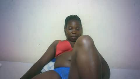 sexy_sandrah online show from 12.04.25