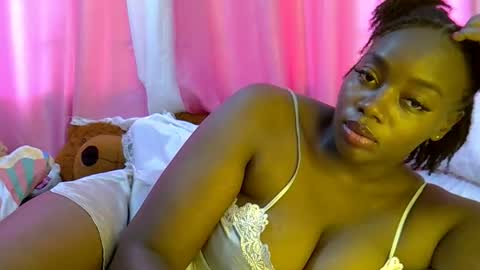 laura online show from 04.21.26