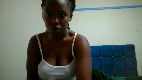 Snapshot of sexy_skyllah chatting on 02.04.26 sexy_skyllah online show from 02.04.26