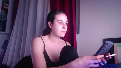 Snapshot of sexy_slimm25 chatting on 03.07.25 Slimm online show from 03.07.25