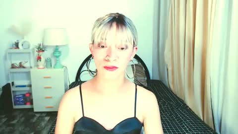 Snapshot of sexy_yllona chatting on 06.03.26 sexy_yllona online show from 06.03.26