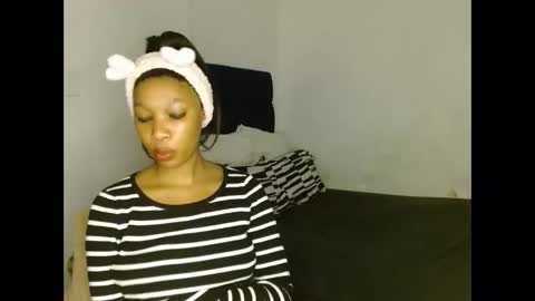 Snapshot of sexyalender02 chatting on 11.15.25 sexyalender02 online show from 11.15.25