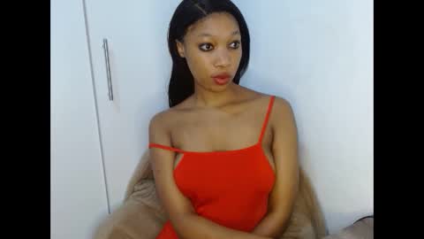 Snapshot of sexyalender02 chatting on 11.17.25 sexyalender02 online show from 11.17.25