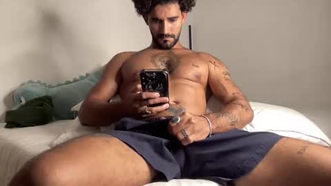 Snapshot of sexyasaf1018 chatting on 04.21.26 Asaf online show from 04.21.26