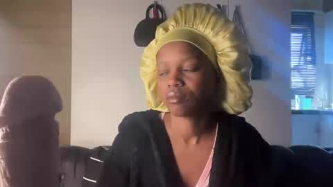 Snapshot of sexyasszeeee chatting on 07.19.26 sexyasszeeee online show from 07.19.26