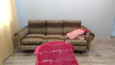 sexybeatriice online show from 12.18.25