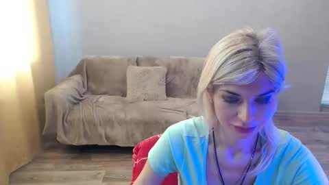 Snapshot of sexybeatriice chatting on 06.04.26 sexybeatriice online show from 06.04.26