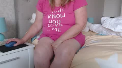 Sexyblonde4u58 online show from 06.26.26
