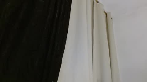 Eva online show from 02.16.25