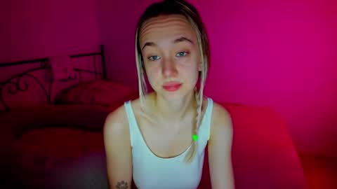 Snapshot of sexycocobutt chatting on 01.07.25 Sophia online show from 01.07.25