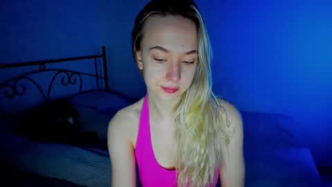 Snapshot of sexycocobutt chatting on 01.09.25 Sophia online show from 01.09.25