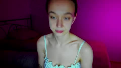 Snapshot of sexycocobutt chatting on 01.25.25 Sophia online show from 01.25.25