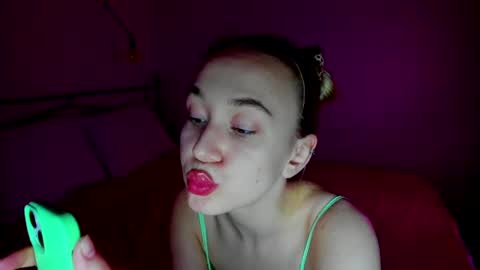 Snapshot of sexycocobutt chatting on 02.19.25 Sophia online show from 02.19.25