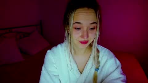 Snapshot of sexycocobutt chatting on 02.22.25 Sophia online show from 02.22.25