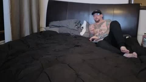 Snapshot of sexycouple66654 chatting on 11.29.25 Sexycouple66654 online show from 11.29.25