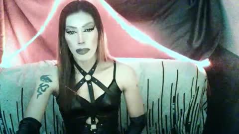 Devine online show from 04.21.26