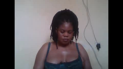 Snapshot of sexydove2 chatting on 05.29.26 EMILY online show from 05.29.26