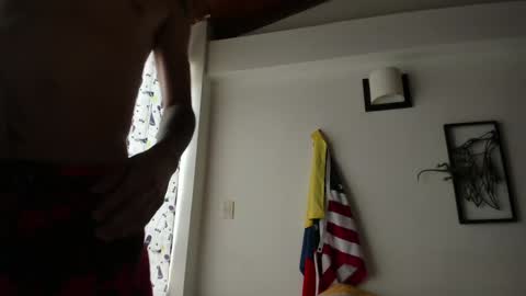 Snapshot of sexyfetissh chatting on 12.07.24 sexyfetissh online show from 12.07.24