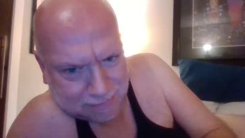 Snapshot of sexyflguy74 chatting on 01.18.25 SexyFLGuy74 online show from 01.18.25