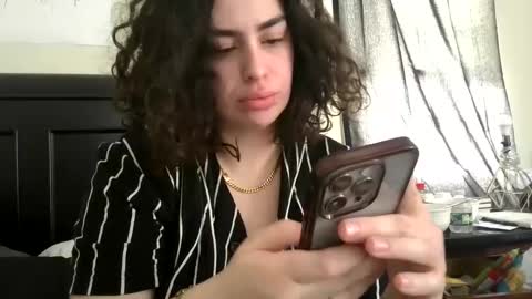 ETERNAL GODDESS WOMAN  online show from 02.17.25