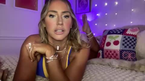 Ashley Love online show from 04.19.26