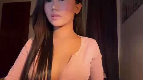 sexyhotangelyn online show from 12.18.25