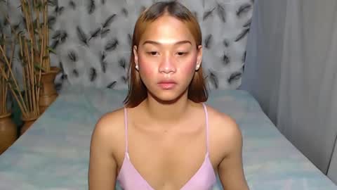 Snapshot of sexyhotrachelle chatting on 03.10.25 Rachelle online show from 03.10.25