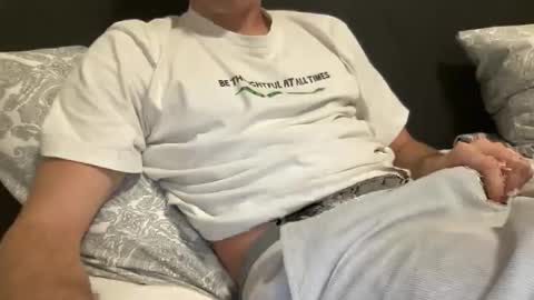 Snapshot of sexyitayes chatting on 11.10.25 sexyitayes online show from 11.10.25