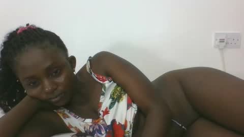 JOAN online show from 03.05.25