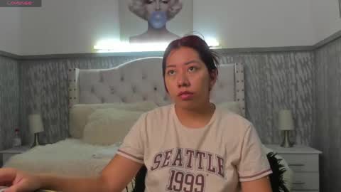 Snapshot of sexylaurita4u chatting on 04.21.26 laura online show from 04.21.26